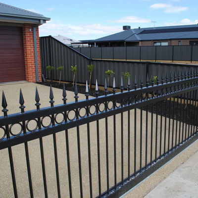 1.8x2.4m 0.8mm Thickness Galvanized Steel Fence For Steel Wire Fence