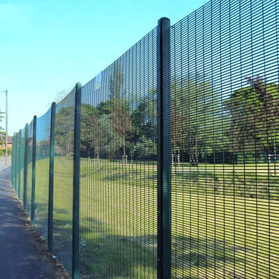 Anti Climb 358 Security Mesh Fence Featuring Tight Mesh Aperture to Prevent Unauthorized Access and Enhance Site Security