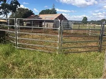 Lightweight Heavy Duty Cattle Containment Panel Facilitating Easy Installation and Secure Livestock Handling